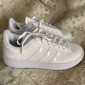 Addidas, size 8, white sneakers. Brand new, never worn.